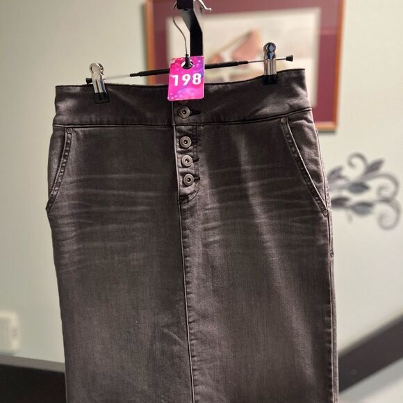 Prana Black Button-Front Pencil Skirt #DO198 - Picture 7 of 7